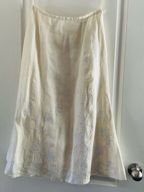 Talbots Cream A-Line Skirt with White Floral Embroidery